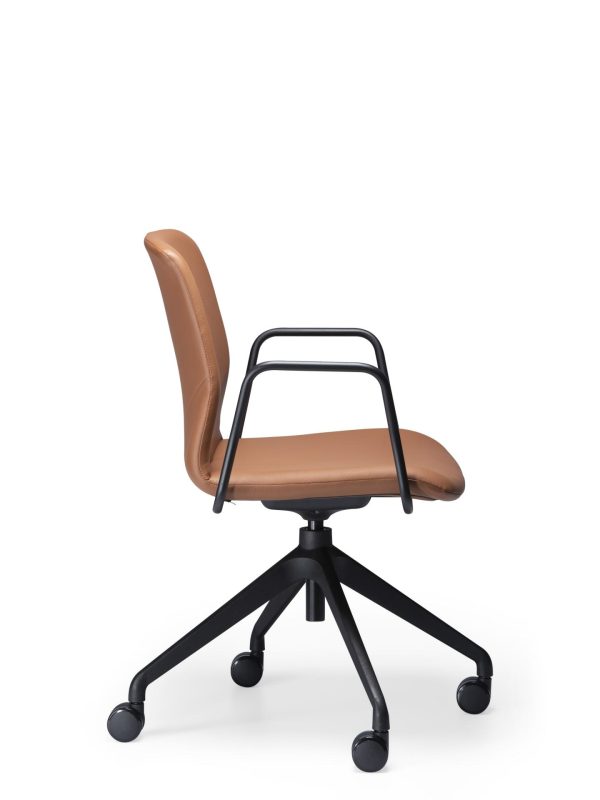 Elmo Meeting Chair with Arms Elmo Meeting Chair with Arms