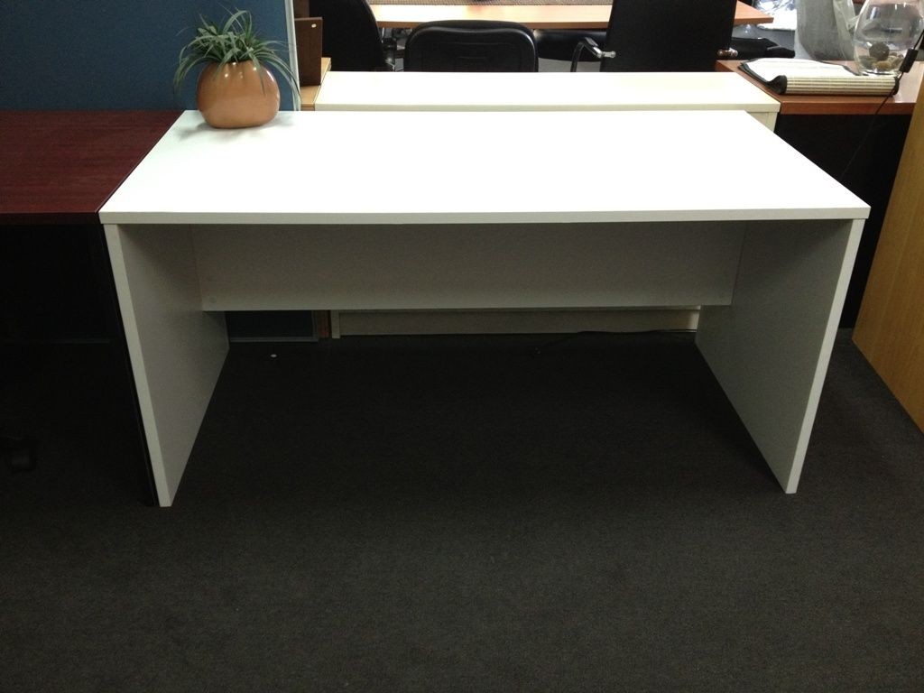 Open Slab Desk 1500 - ALL WHITE