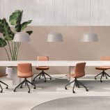 Elmo Meeting Chair with Arms