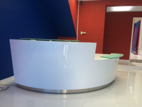 EVO 2U MODULAR High end Office Reception Counter 3200W EVO 2U MODULAR High end Office Reception Counter 3200W