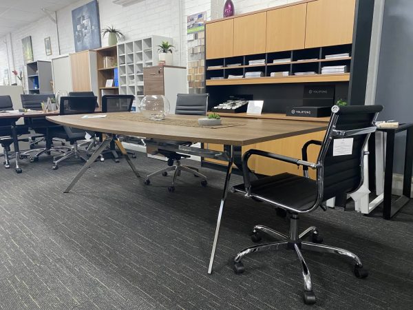 Delta Chrome Boardroom Table 2400 Delta Chrome Boardroom Table 2400