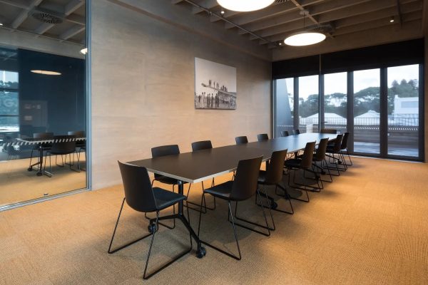 Jubel Sled Frame Upholstered Visitor Chair Jubel Sled Frame Upholstered Visitor Chair