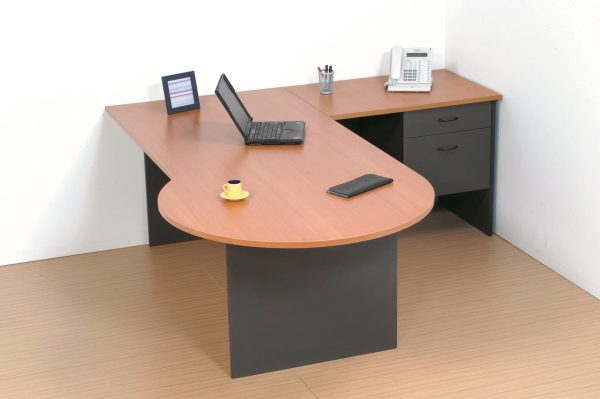 P - End Executive Desk 2100 P - End Executive Desk 2100