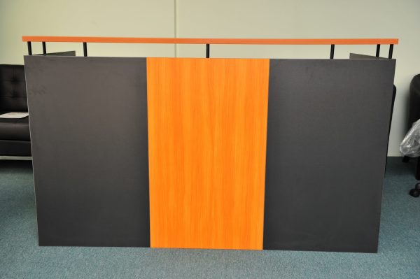 Solo Reception Counter with Full Modesty Return 1800 Solo Reception Counter with Full Modesty Return 1800